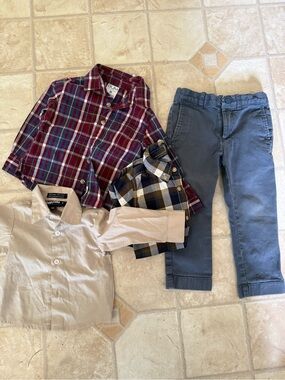 4 piece toddler boy button up bundle lot Baby Gap
